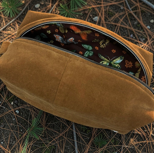 Vintage Flutter | Large Essentials Bag