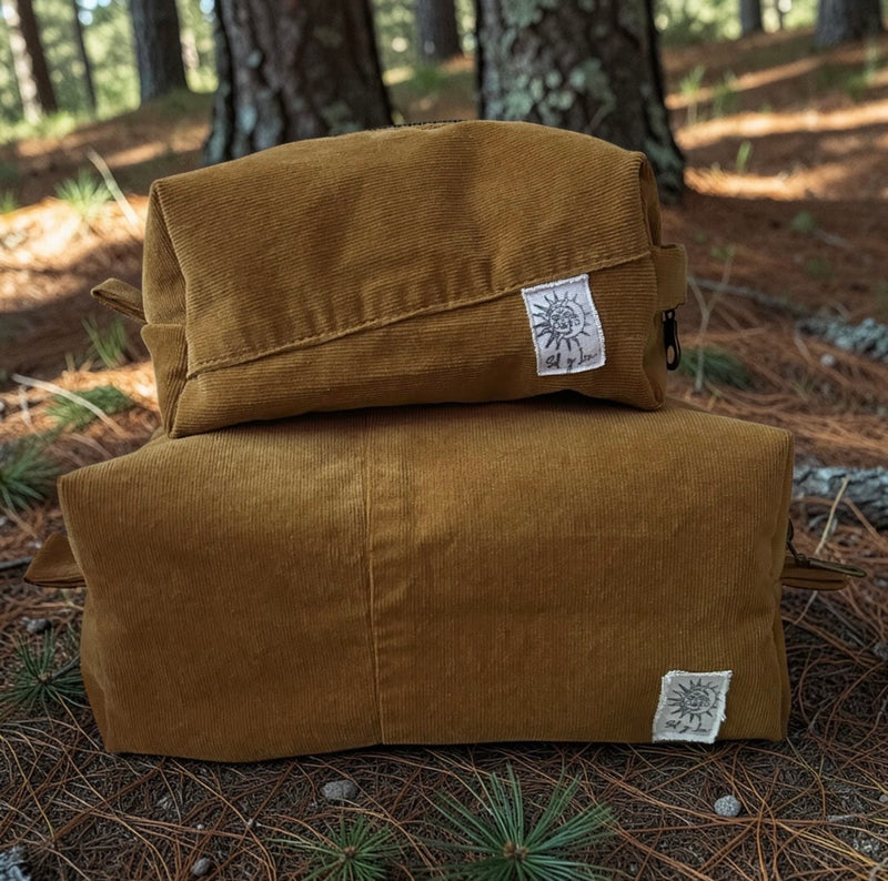 Vintage Flutter | Large Essentials Bag